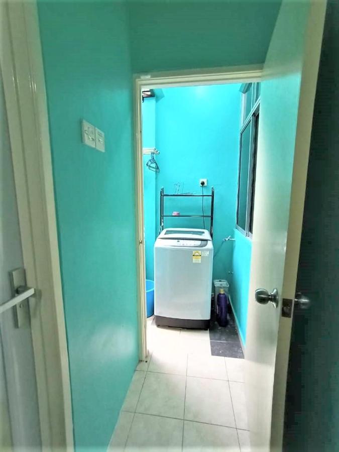 The Handz House II With Wifi - For Family Or Same Gender Only Kepala Batas  Exterior photo