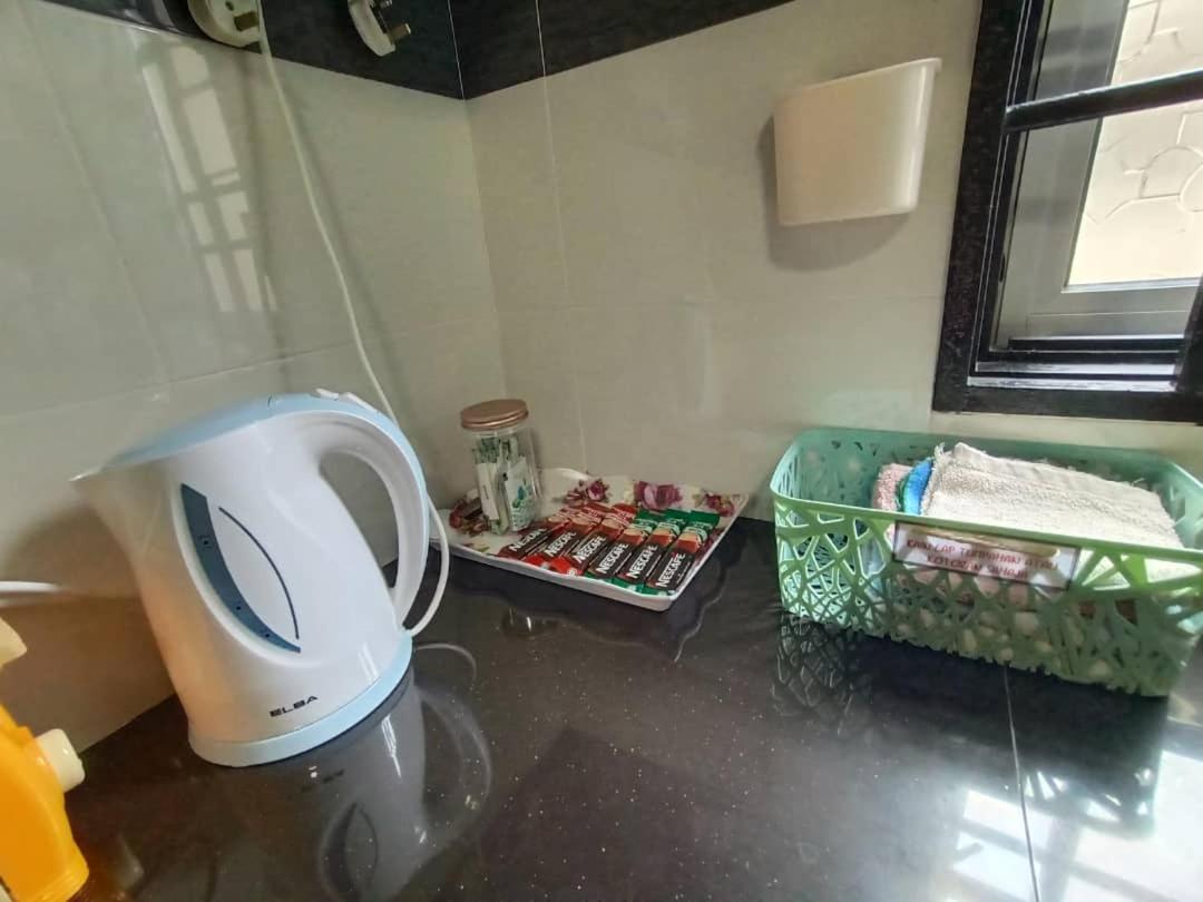 The Handz House II With Wifi - For Family Or Same Gender Only Kepala Batas  Exterior photo
